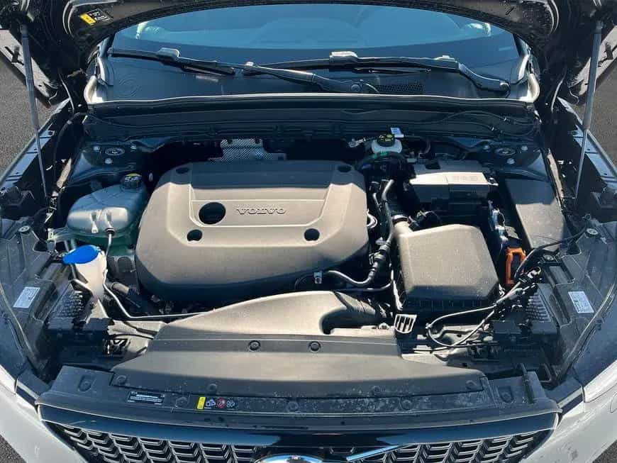 Volvo XC40 B4 B DKG Plus Dark 10/2024-photo-7