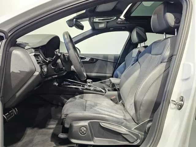 Audi A4 2x S Line Competition Pano Kamera Ahk 19'' 12/2023-photo-12