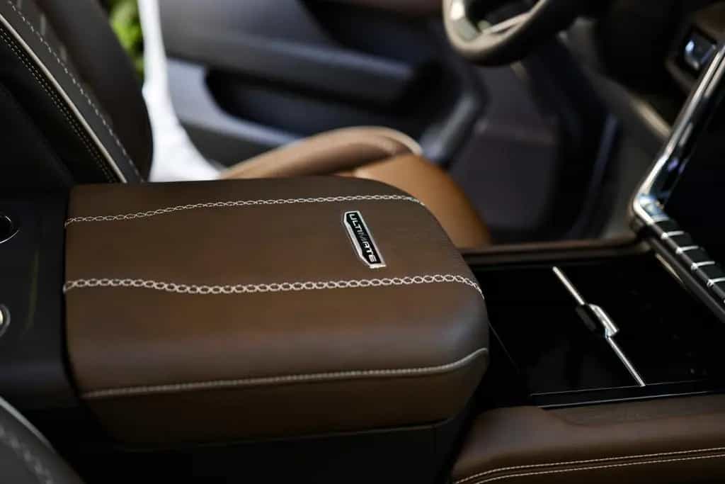 GMC Yukon Denali Ultimate 6.2 | MY2025 null-photo-21