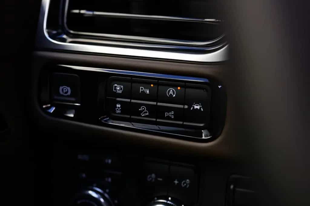 GMC Yukon Denali Ultimate 6.2 | MY2025 null-photo-26