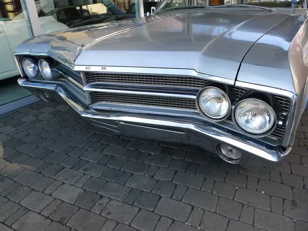 Buick Electra 225 4-door/ Coupe Look/ Unrestauriert! 07/1965-photo-10