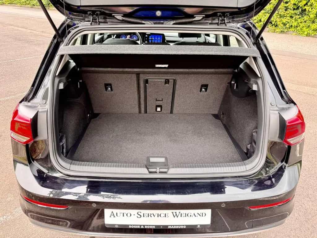 Volkswagen Golf VIII Lim1.5 Style Panorama-Dach Kamera Navi 07/2020-photo-17
