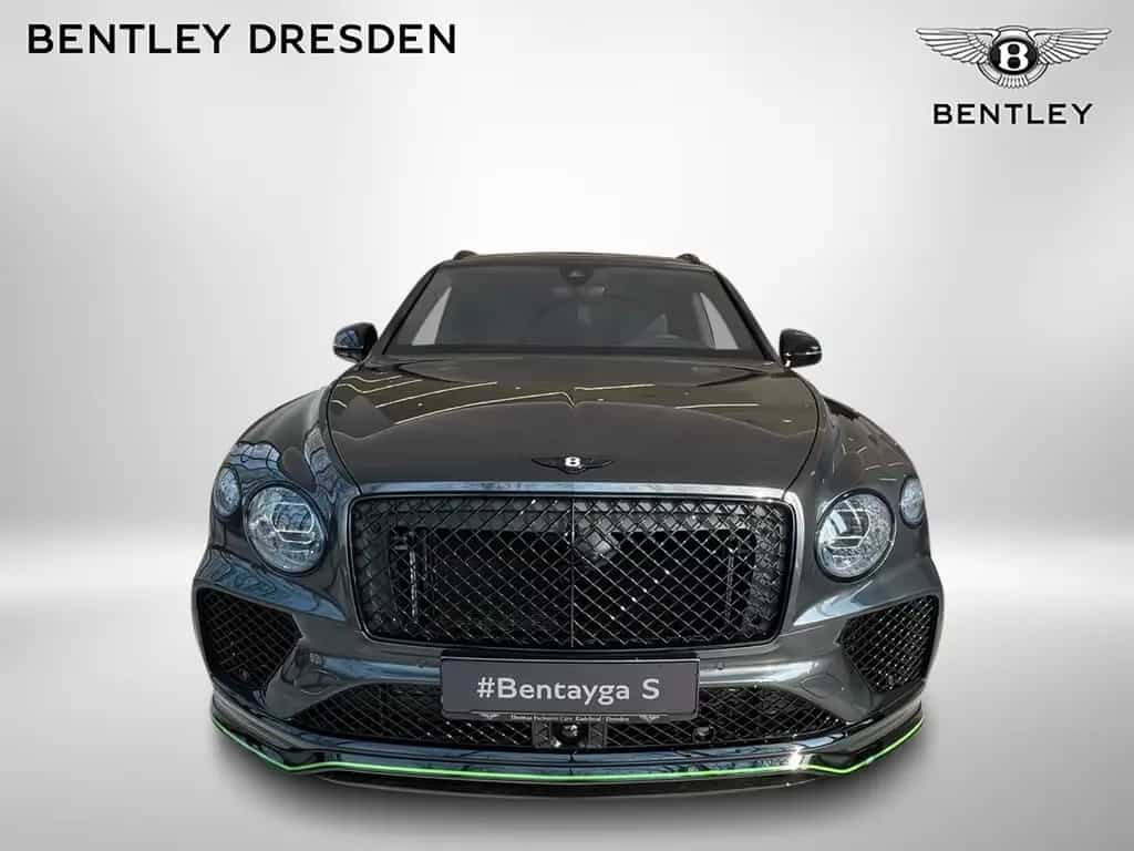Bentley Bentayga V8 Black Edition - DemoCar 07/2025-photo-1
