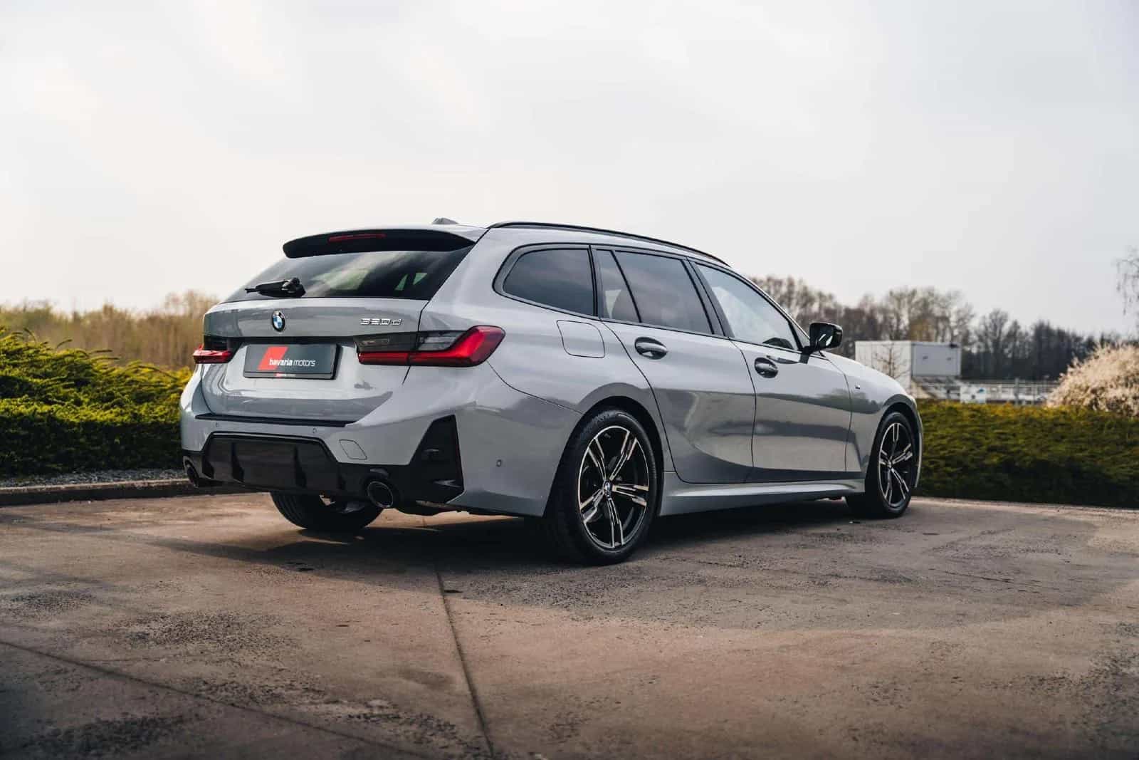 BMW 3 Series 03/2024-photo-10