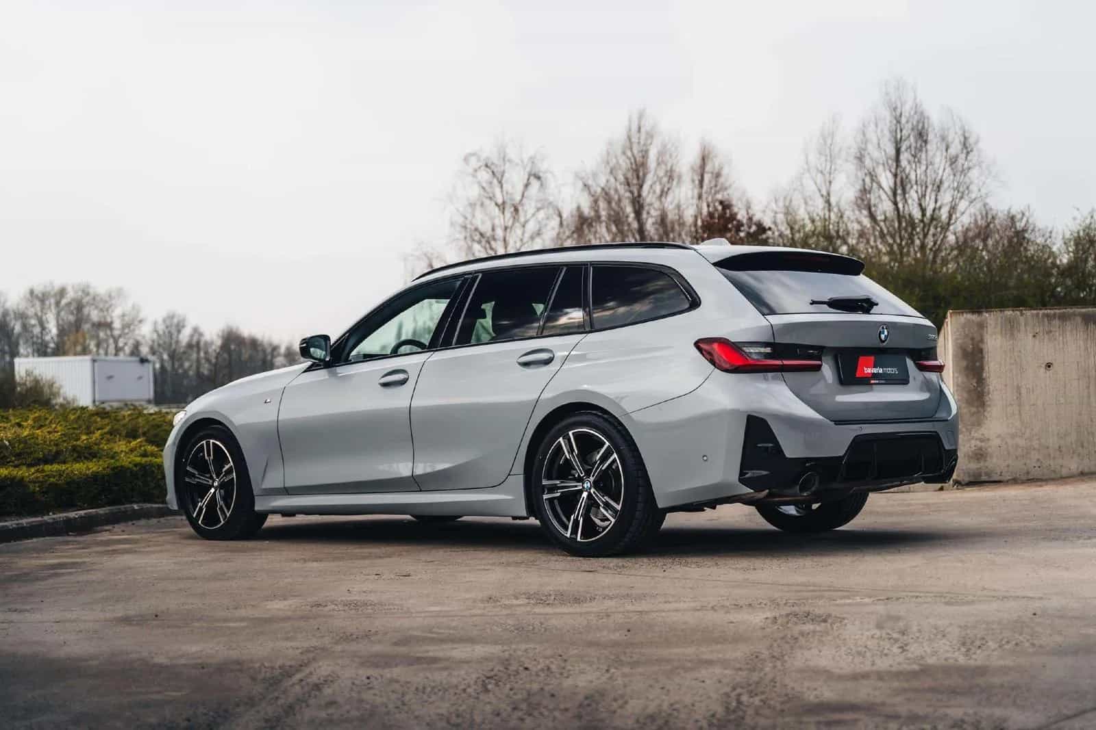 BMW 3 Series 03/2024-photo-12