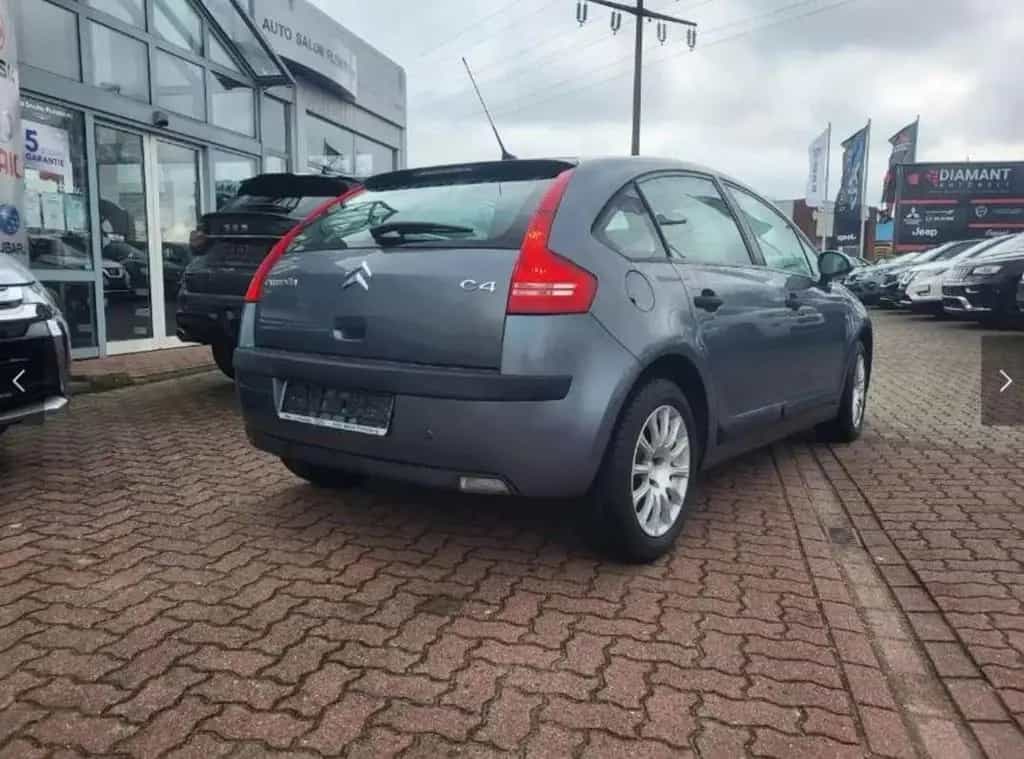 Citroën C4 Style Lim.*Klima*wenig Km*Tempomat*TÜV Neu 03/2007-photo-3