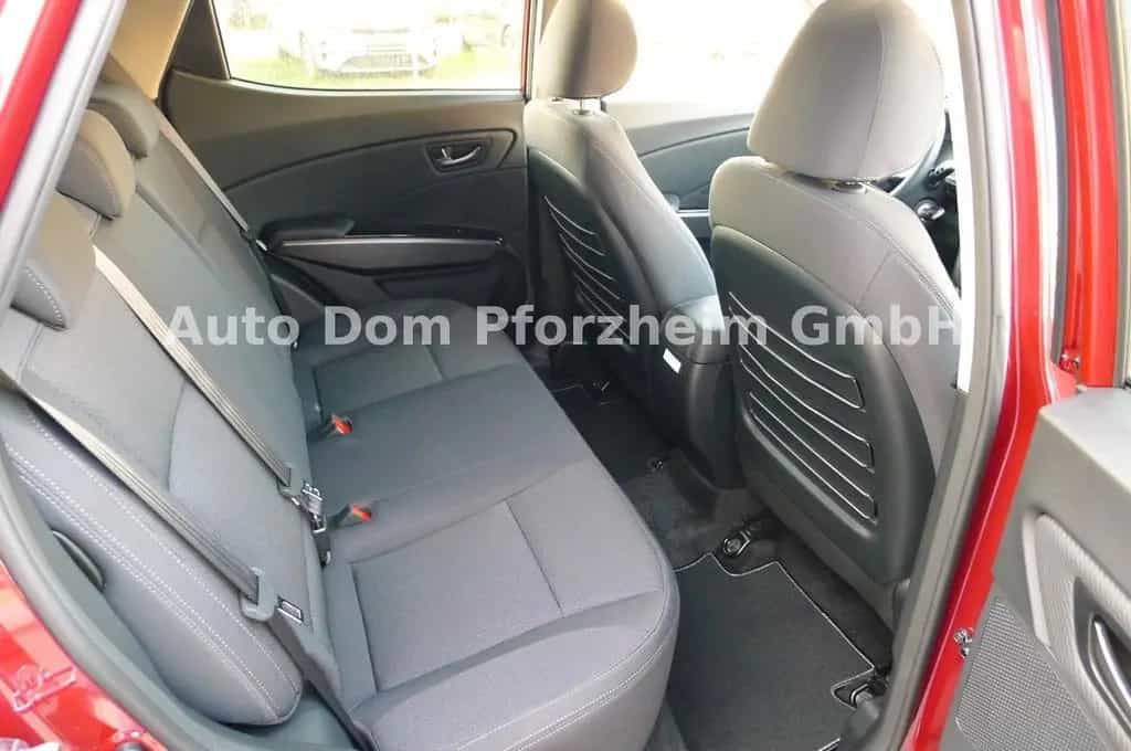 KGM Tivoli 1,5T BLISS/FWD/AT/KAMERA 09/2025-photo-14