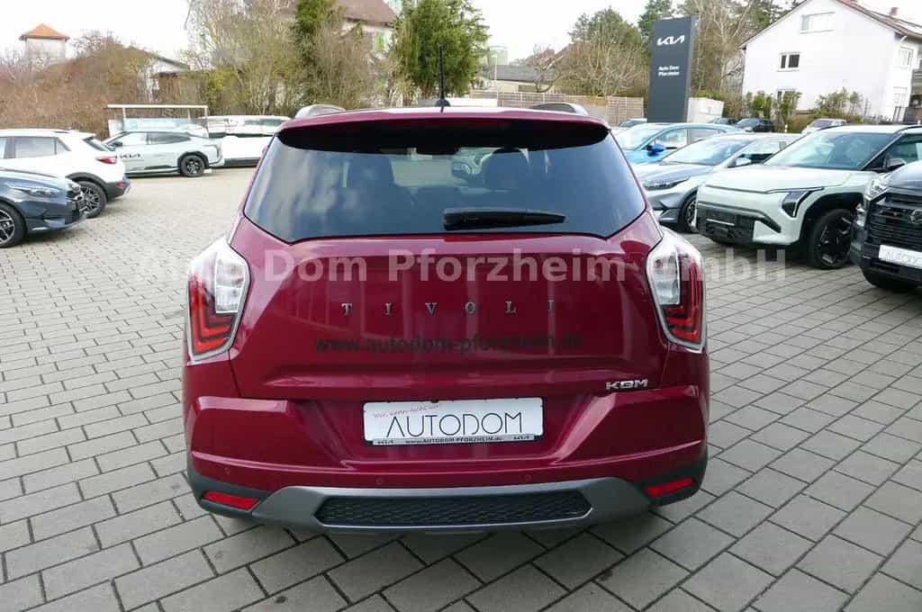 KGM Tivoli 1,5T BLISS/FWD/AT/KAMERA 09/2025-photo-4