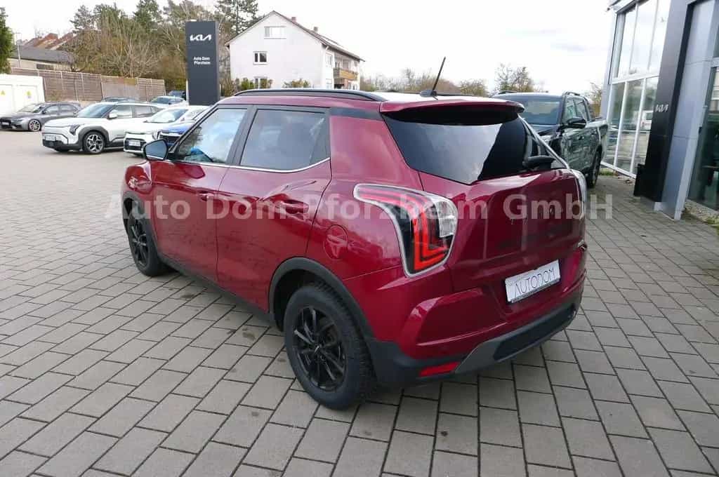 KGM Tivoli 1,5T BLISS/FWD/AT/KAMERA 09/2025-photo-5