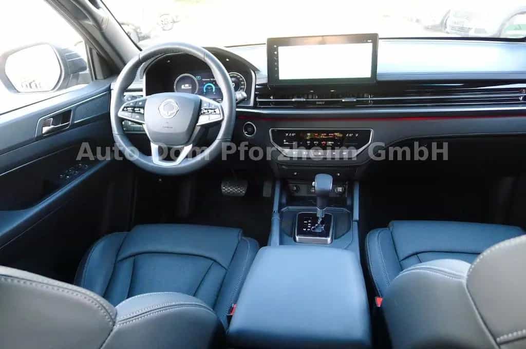 KGM Musso GRAND 2,2 D AWD AT LUX/Leder/AHK 03/2025-photo-16
