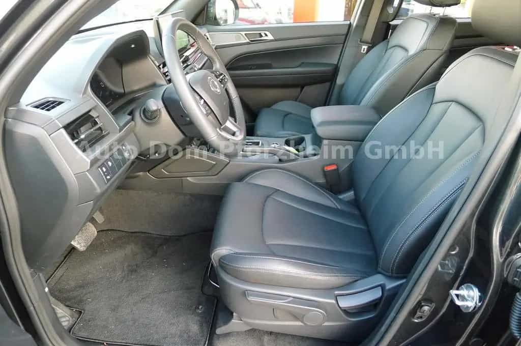 KGM Musso GRAND 2,2 D AWD AT LUX/Leder/AHK 03/2025-photo-8