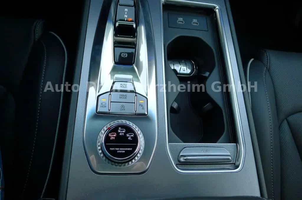 KGM Rexton 2,2 D LUX/AWD/AT/5 Sitz/AHK 06/2025-photo-12