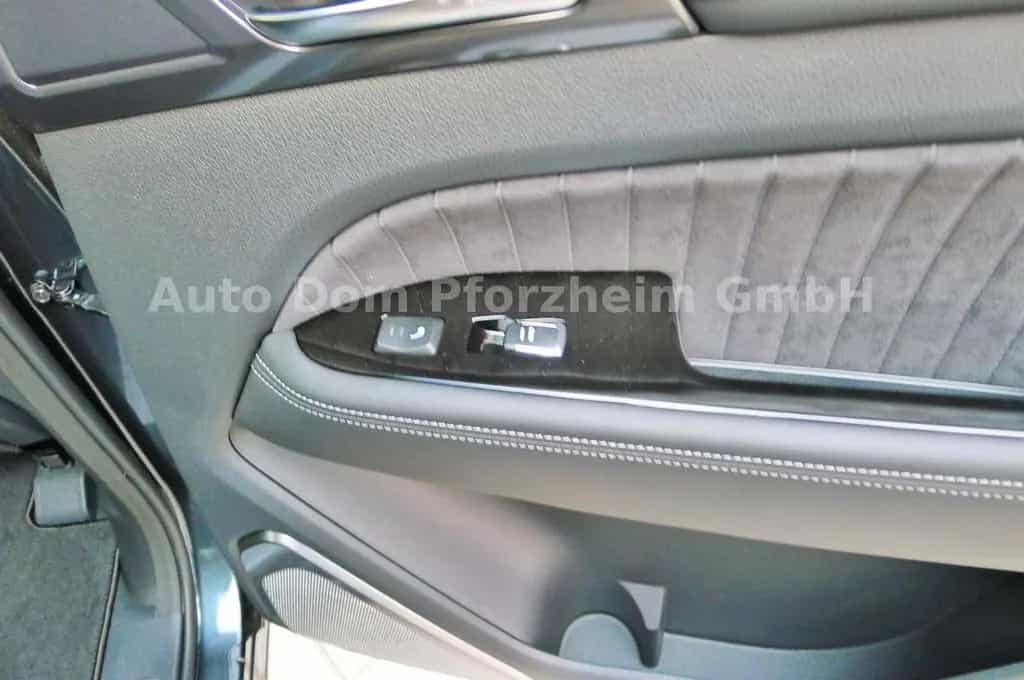 KGM Rexton 2,2 D LUX/AWD/AT/5 Sitz/AHK 06/2025-photo-16
