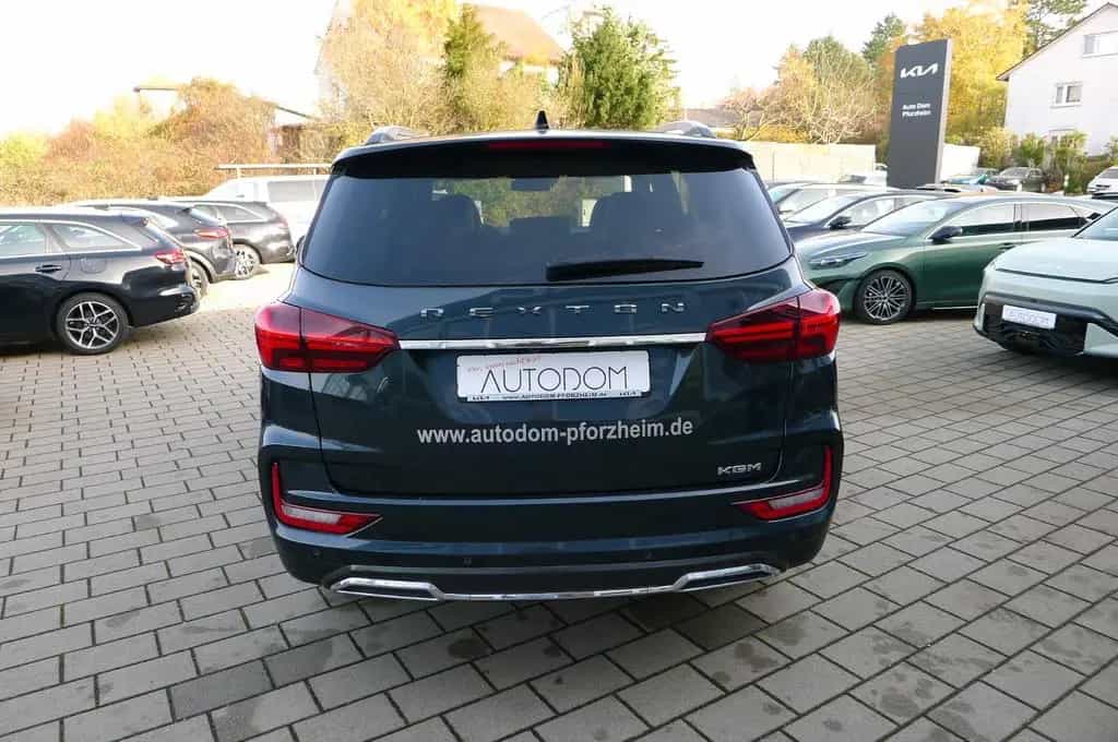 KGM Rexton 2,2 D LUX/AWD/AT/5 Sitz/AHK 06/2025-photo-4