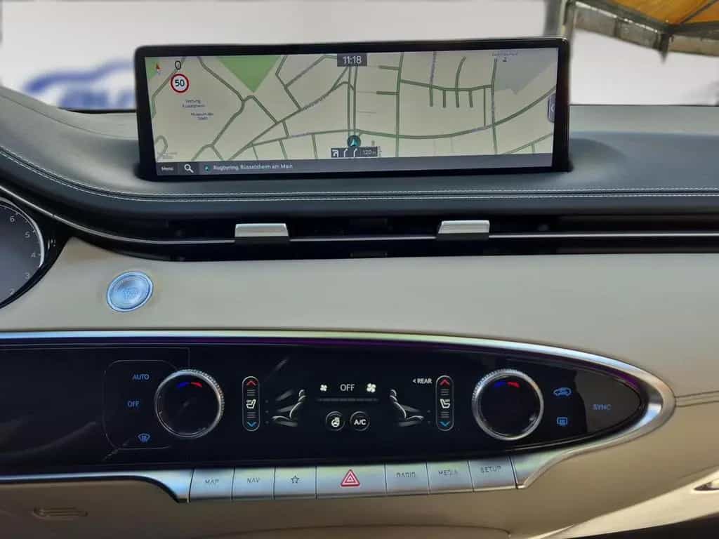 Genesis GV70 2.5T AWD Luxury Komfort Paket*Leder 05/2022-photo-12