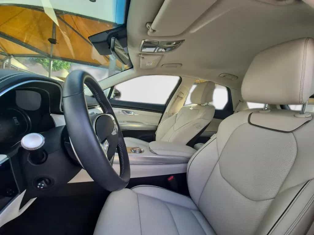 Genesis GV70 2.5T AWD Luxury Komfort Paket*Leder 05/2022-photo-6