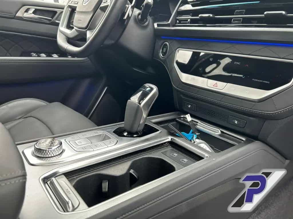 Ssangyong REXTON Sapphire 4x4 NAVI SITZBELÜFTUNG FAHRASSIS 03/2024-photo-25