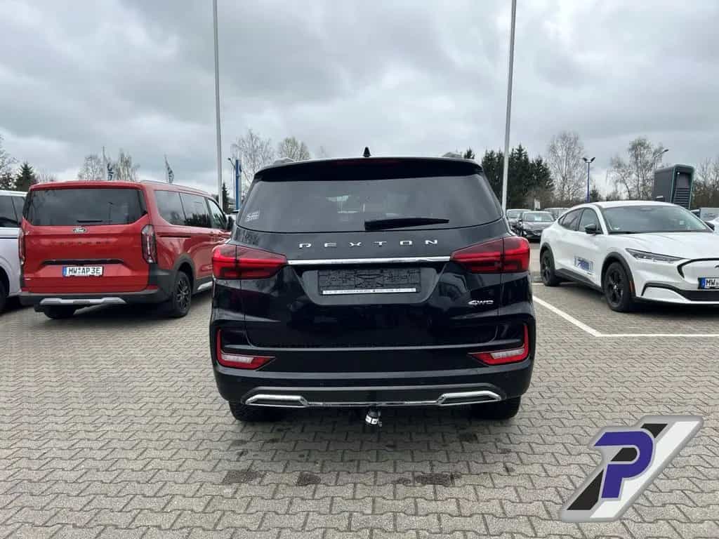 Ssangyong REXTON Sapphire 4x4 NAVI SITZBELÜFTUNG FAHRASSIS 03/2024-photo-3