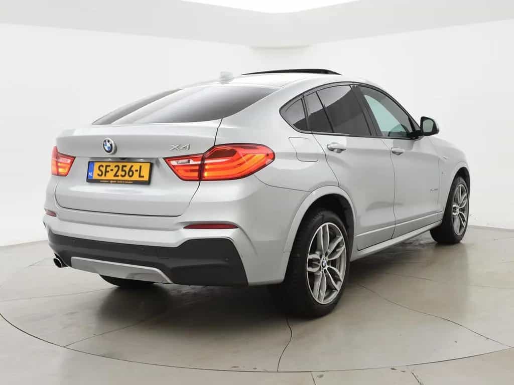 BMW X4 xDrive20d 190 PK M-SPORT + SCHUIFDAK | HEAD-U 04/2018-photo-1