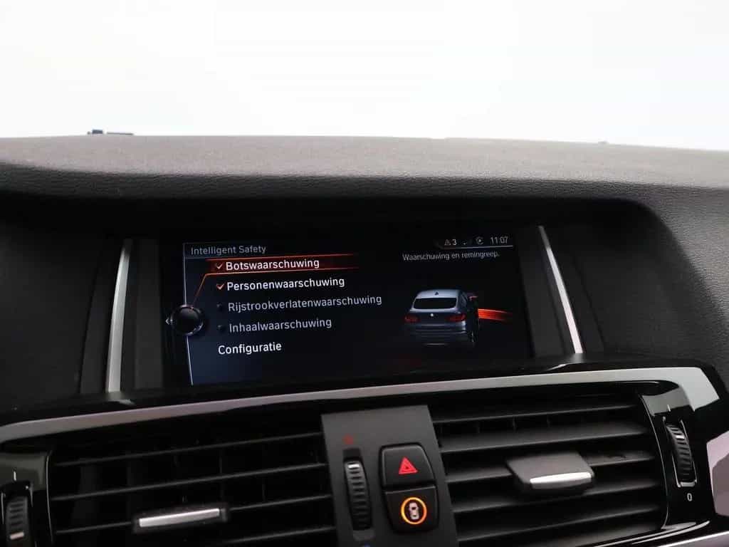 BMW X4 xDrive20d 190 PK M-SPORT + SCHUIFDAK | HEAD-U 04/2018-photo-39