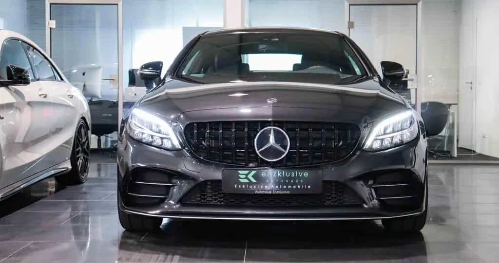 Mercedes-Benz C-Class AMG 4M*PERFORMANCE AGA*DISTR*HuD*KAMERA*SPUR 12/2018-photo-1