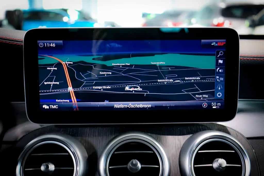 Mercedes-Benz C-Class AMG 4M*PERFORMANCE AGA*DISTR*HuD*KAMERA*SPUR 12/2018-photo-16
