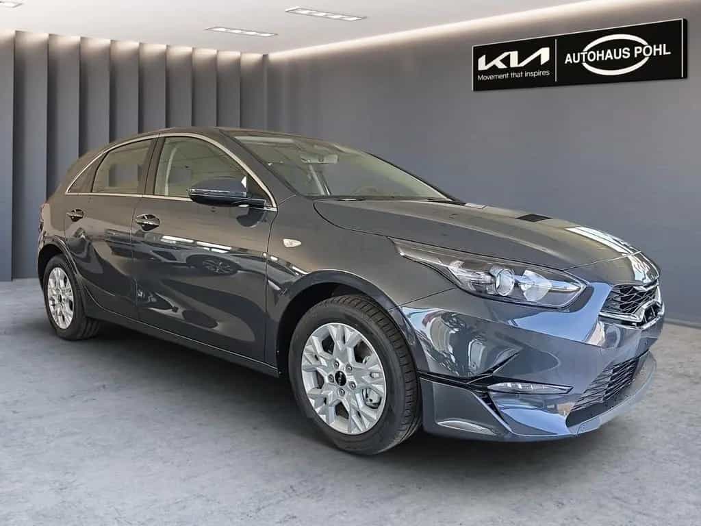 Kia CEED_5 1.5T 140 DCT7 VIS KOMF+ NAVI 10/2025-photo-1