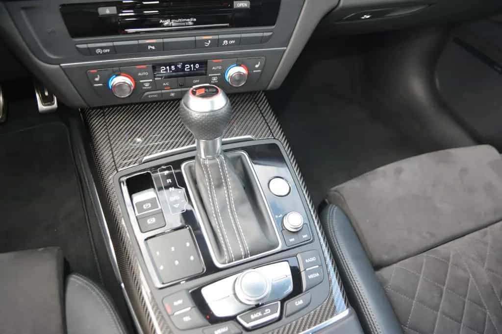 Audi RS7 Sportback 4.0 TFSI quattro 666ps 06/2014-photo-17