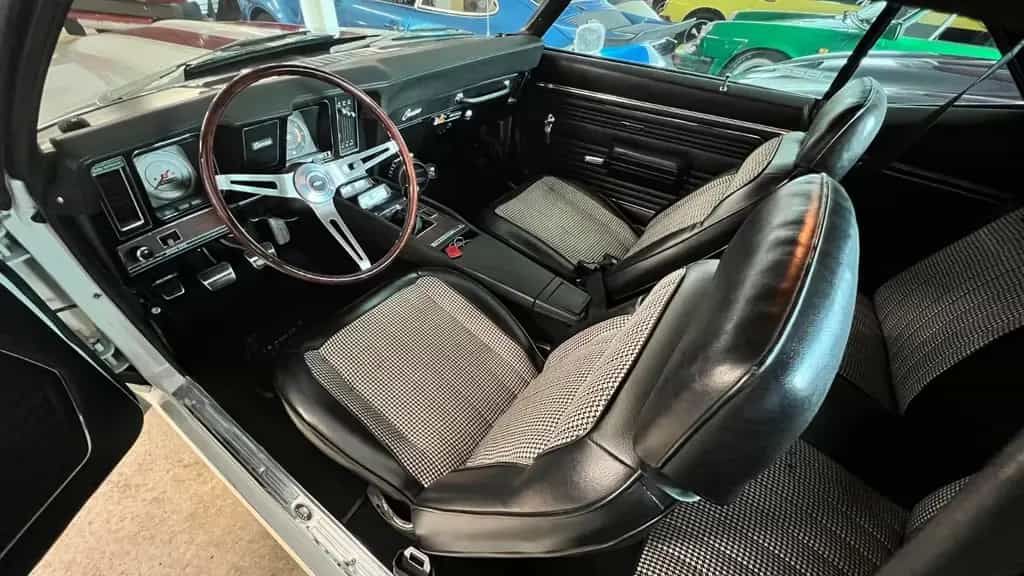 Chevrolet Camaro YENKO/SC Recreation 454 Tremec 5-speed 07/1969-photo-7