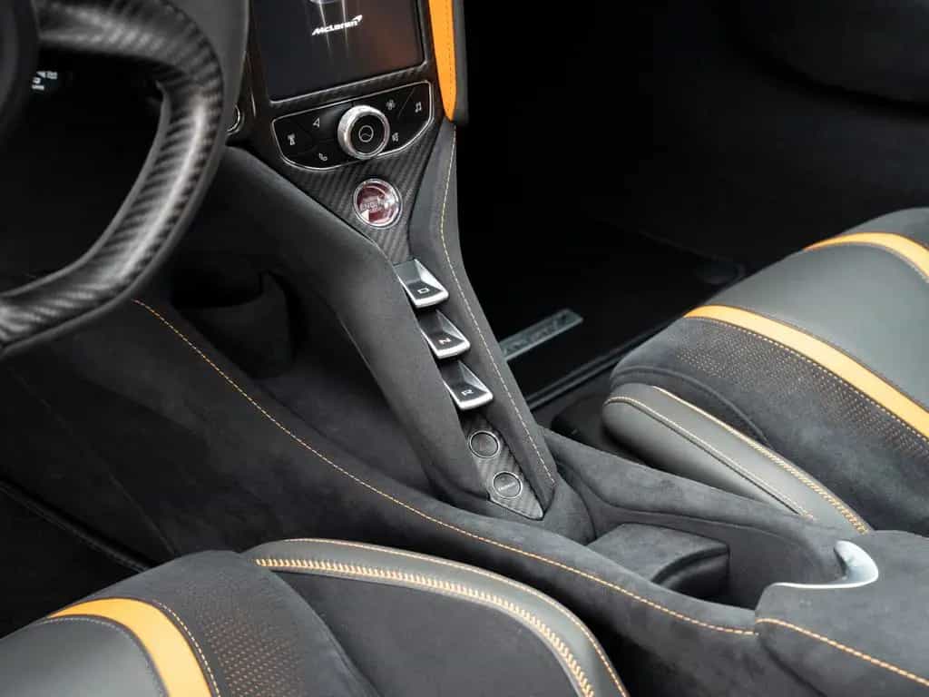 McLaren 720S Coupé | Performance | Gorilla Glass 07/2018-photo-24