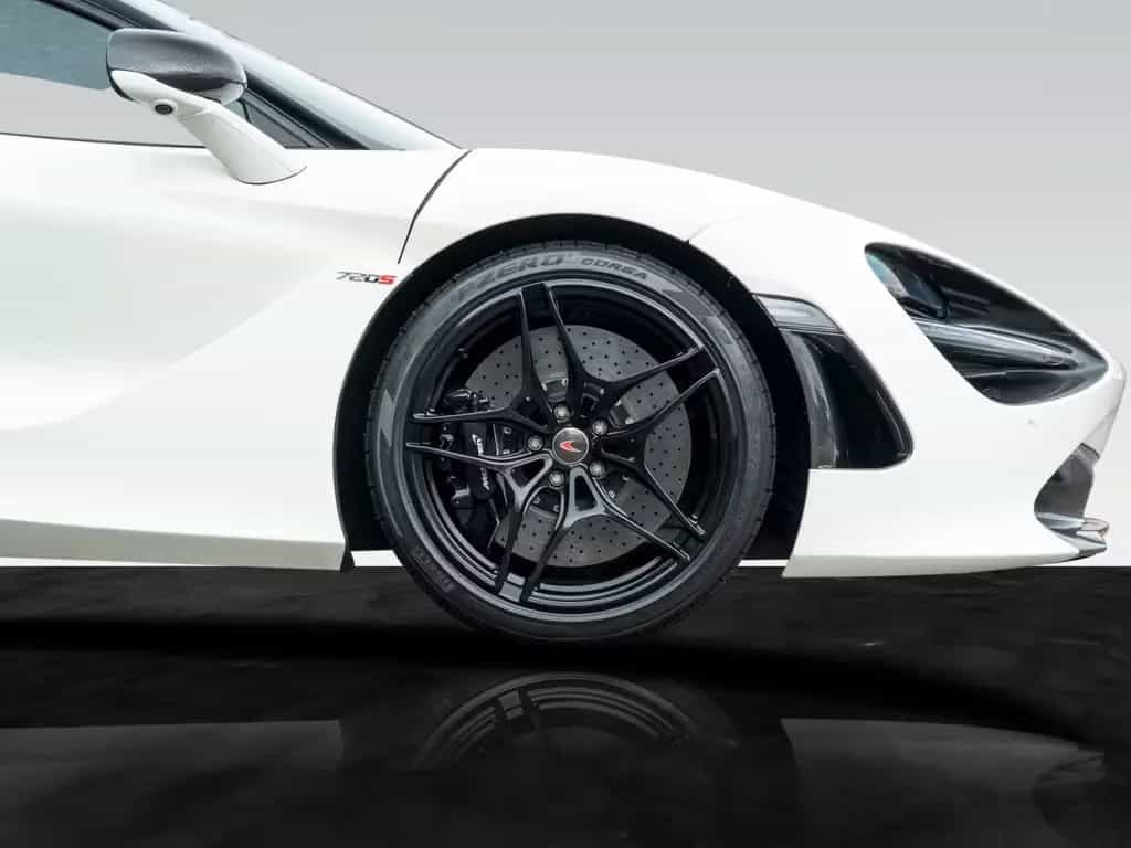 McLaren 720S Coupé | Performance | Gorilla Glass 07/2018-photo-7
