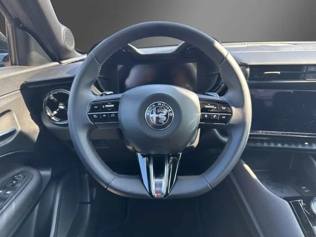 Alfa Romeo Junior Ibrida SPECIALE -April-Aktion!- Technolog null-photo-11