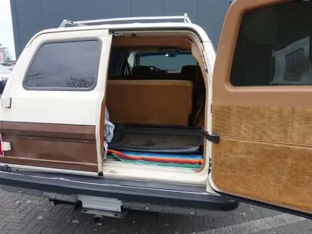 Chevrolet Suburban 2500 Silverado+H-KENNZEICHEN-KLIMA+7 SI 07/1989-photo-10