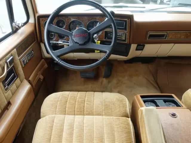 Chevrolet Suburban 2500 Silverado+H-KENNZEICHEN-KLIMA+7 SI 07/1989-photo-5