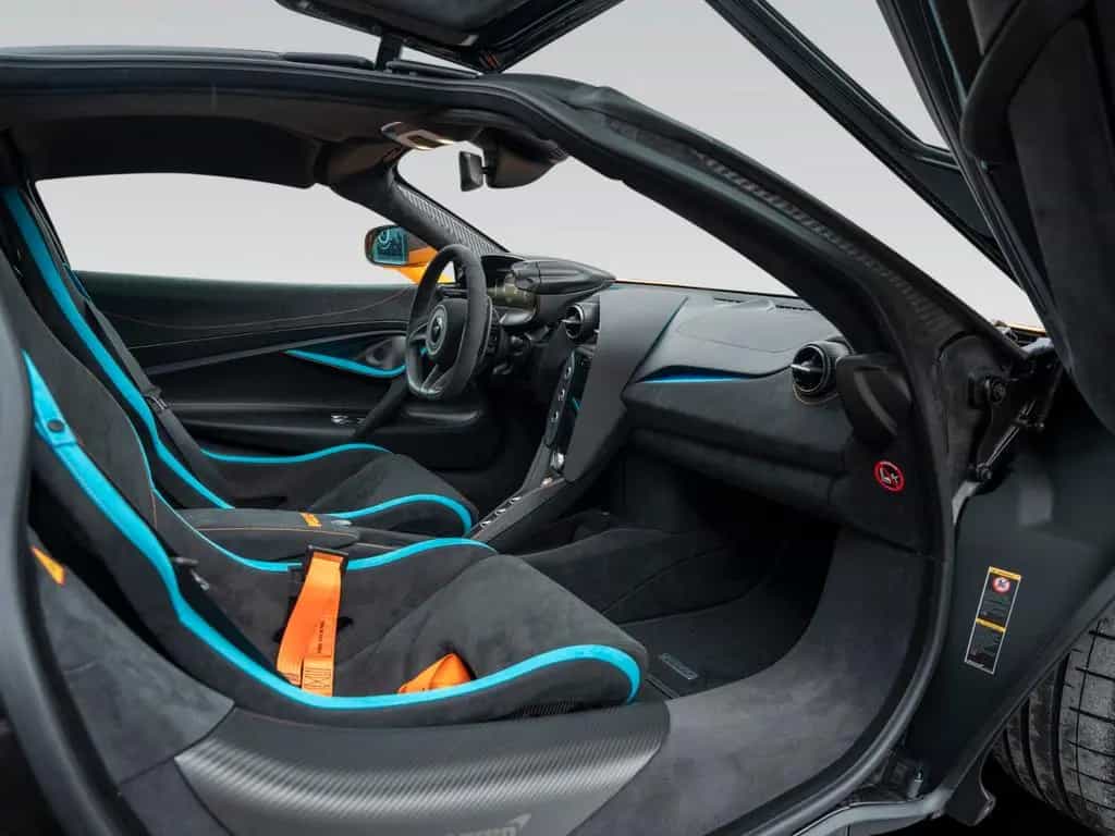 McLaren 750S Coupé | MSO Bespoke Dörr DTM Edition null-photo-19