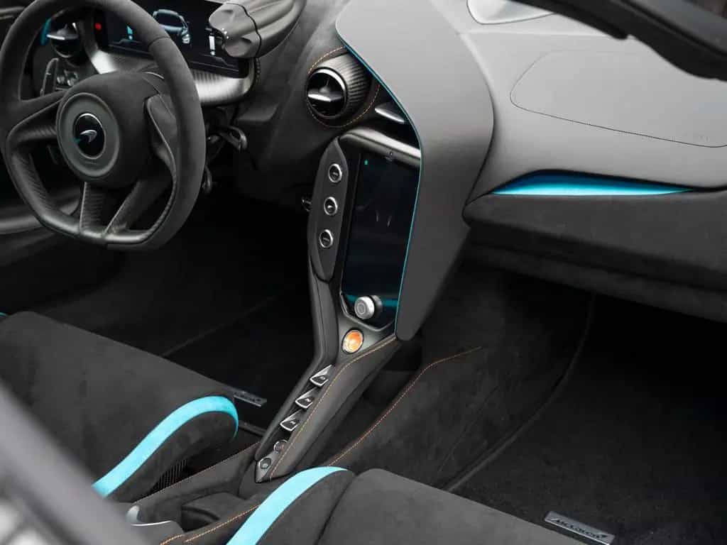 McLaren 750S Coupé | MSO Bespoke Dörr DTM Edition null-photo-20
