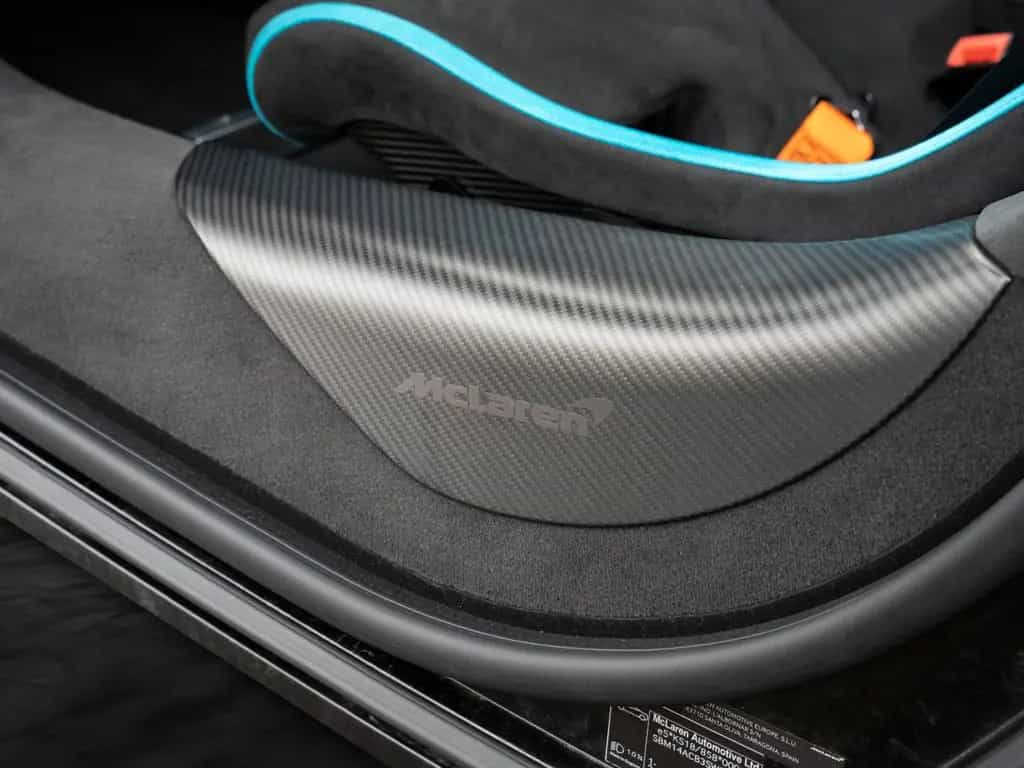 McLaren 750S Coupé | MSO Bespoke Dörr DTM Edition null-photo-24