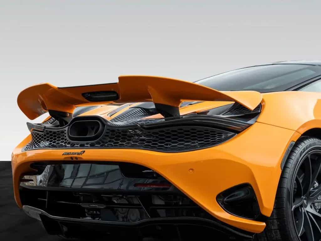 McLaren 750S Coupé | MSO Bespoke Dörr DTM Edition null-photo-4