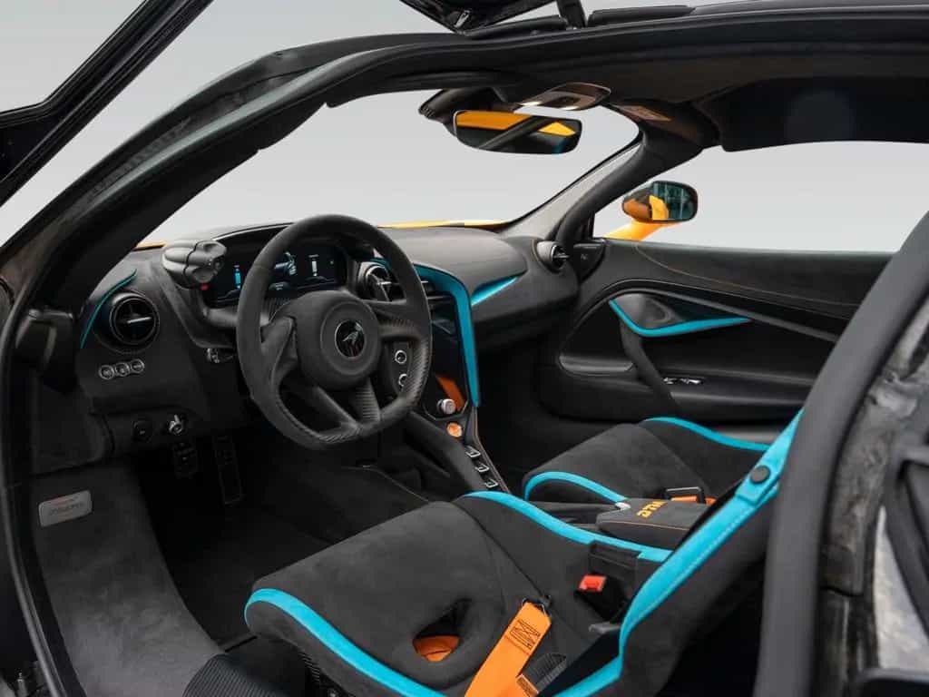 McLaren 750S Coupé | MSO Bespoke Dörr DTM Edition null-photo-5