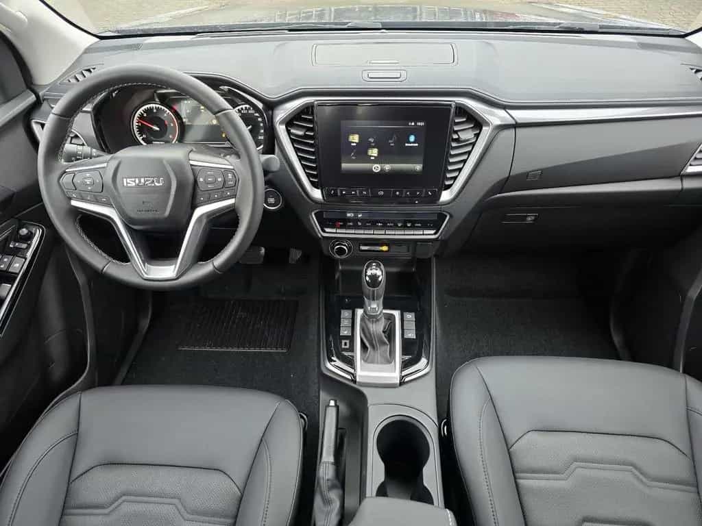 Isuzu D-Max Double Cab 4WD LSE 02/2025-photo-4