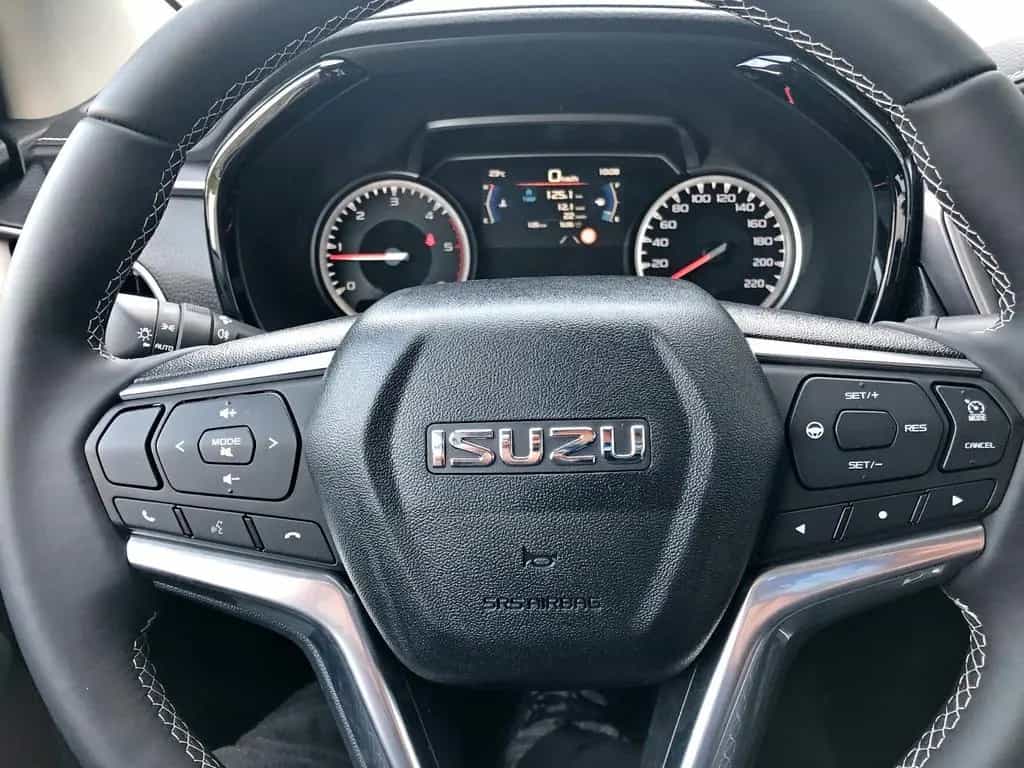 Isuzu D-Max BIG-MAX L1 Double Cab 1,8m Ladeflä.  Wohnkabinen 05/2024-photo-20