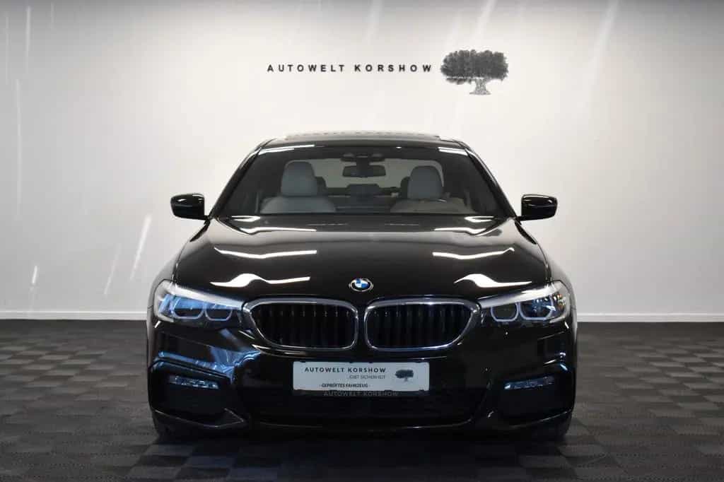 BMW 5 Series 540 i Lim. M Sport *LED *HUD *S-DACH *SONDERLACK 09/2017-photo-0