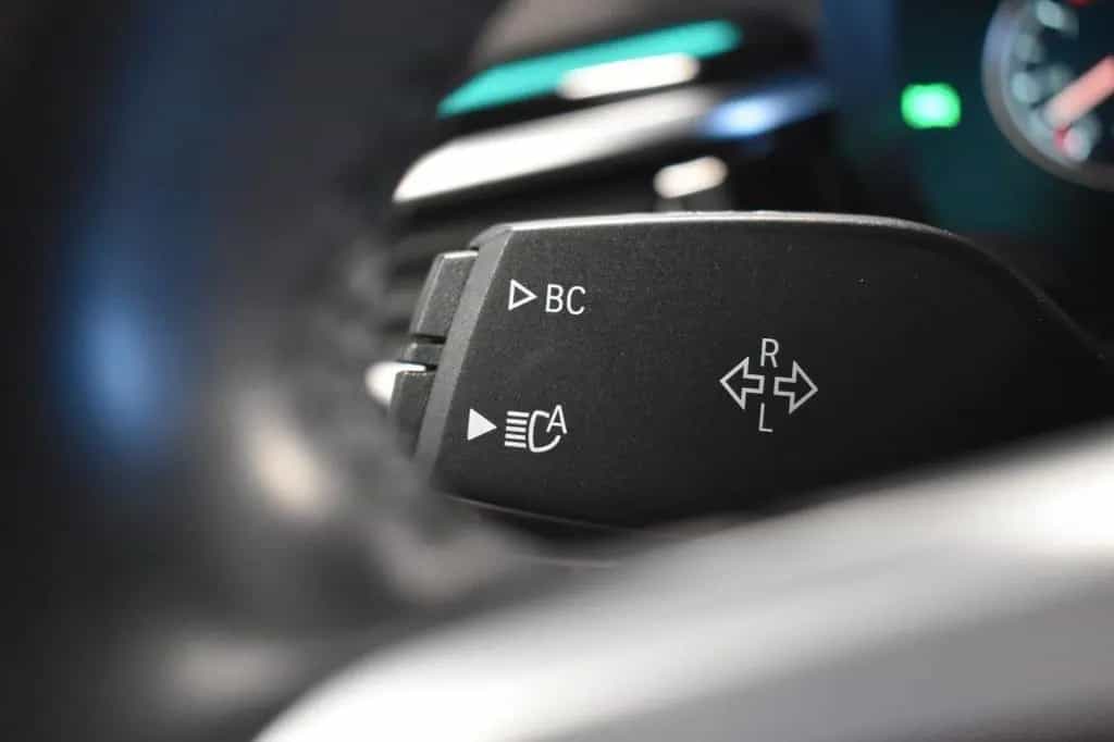 BMW 5 Series 540 i Lim. M Sport *LED *HUD *S-DACH *SONDERLACK 09/2017-photo-19