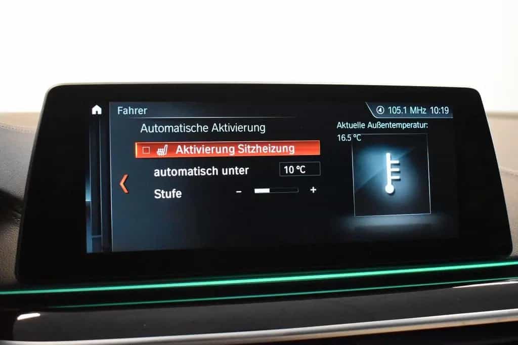 BMW 5 Series 540 i Lim. M Sport *LED *HUD *S-DACH *SONDERLACK 09/2017-photo-31