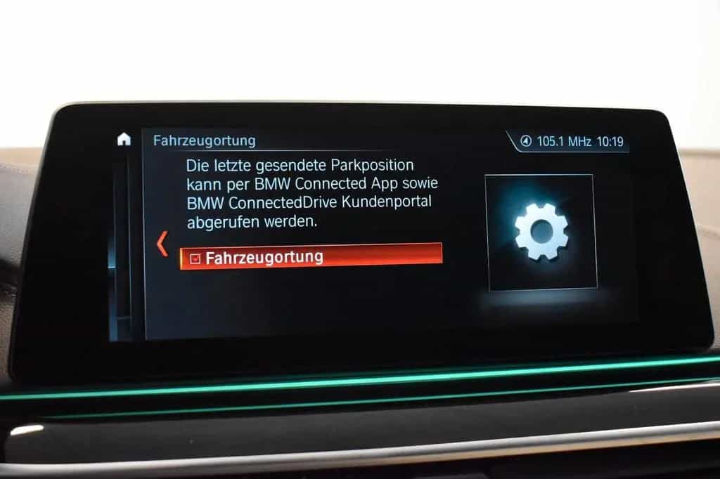 BMW 5 Series 540 i Lim. M Sport *LED *HUD *S-DACH *SONDERLACK 09/2017-photo-32