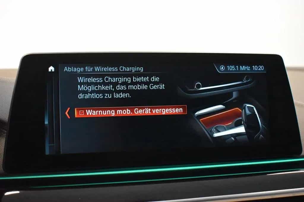 BMW 5 Series 540 i Lim. M Sport *LED *HUD *S-DACH *SONDERLACK 09/2017-photo-33