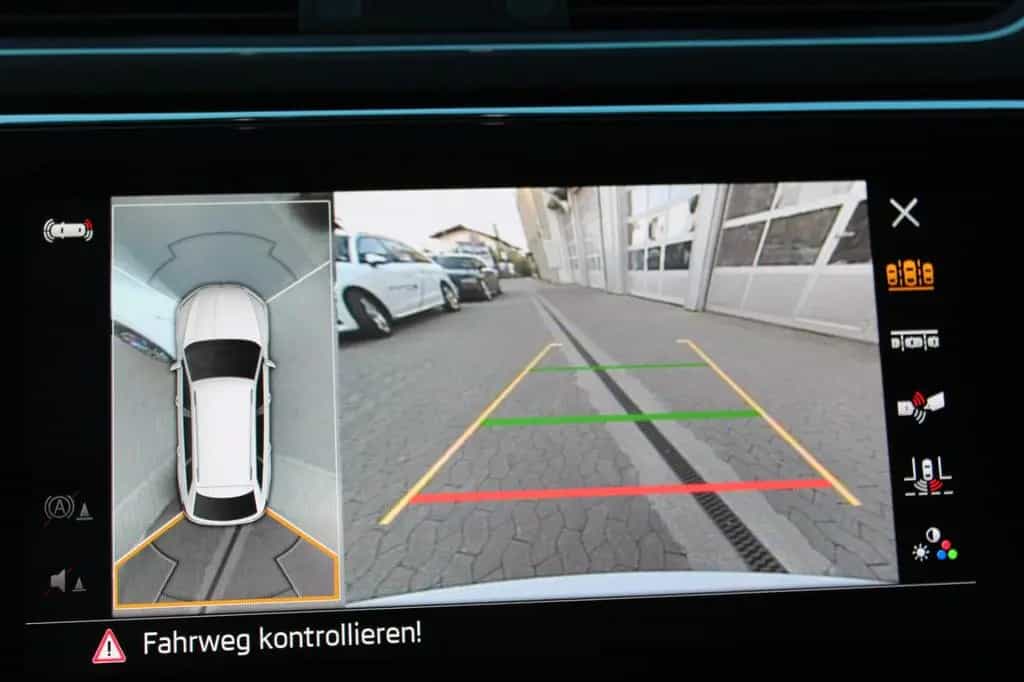 Skoda Superb Combi L&K 4x4 STHZ Pano AHK 19"Vollaussta 03/2023-photo-33