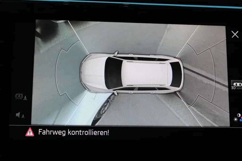 Skoda Superb Combi L&K 4x4 STHZ Pano AHK 19"Vollaussta 03/2023-photo-40