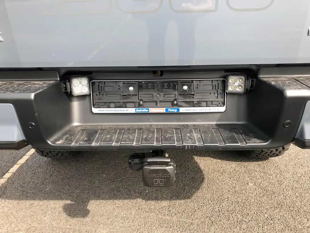 Isuzu D-Max Double Cab V-Cross AT + hohes Fahrwerk + 08/2023-photo-18