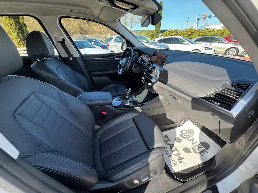 BMW X3 xDrive 30 d xLine 09/2019-photo-17